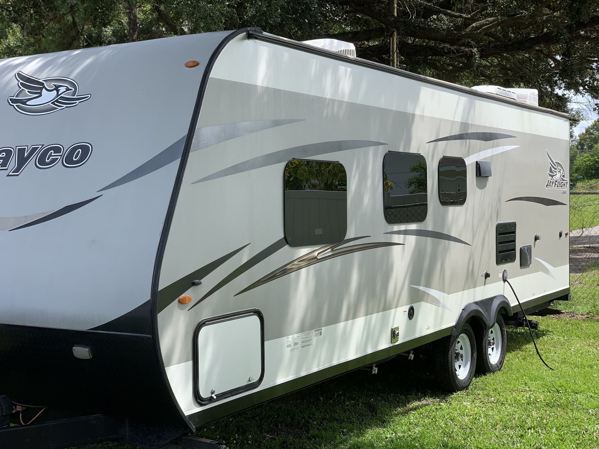 Photo 2 - 2018 Jayco Travel Trailer rental photo 4