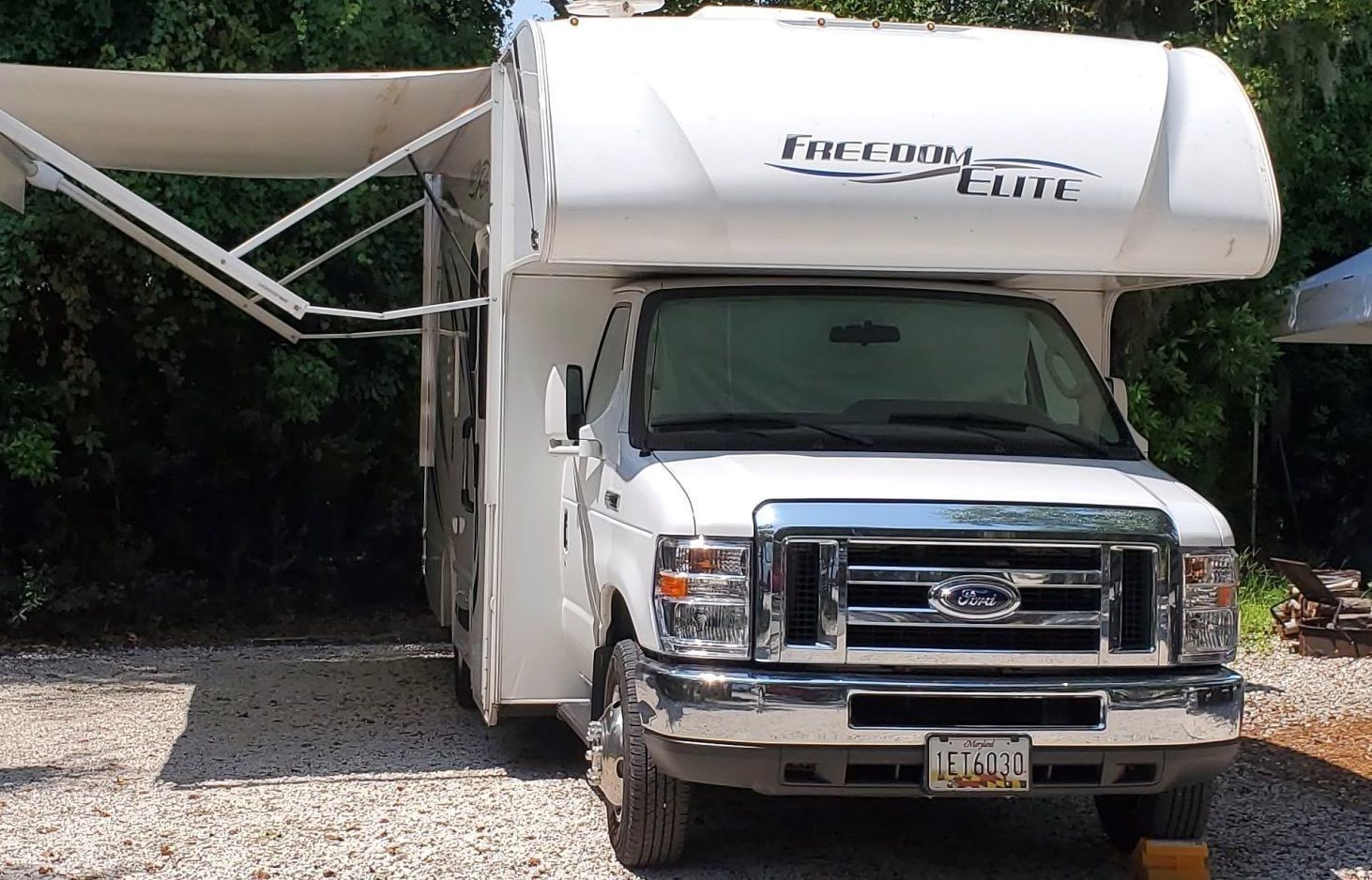 Photo 3 - 2018 Thor Class C Motorhome rental photo 5