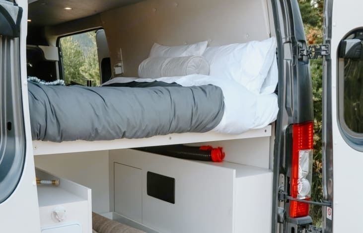 Photo 3 - 2021 Dodge Class B Motorhome rental photo 5