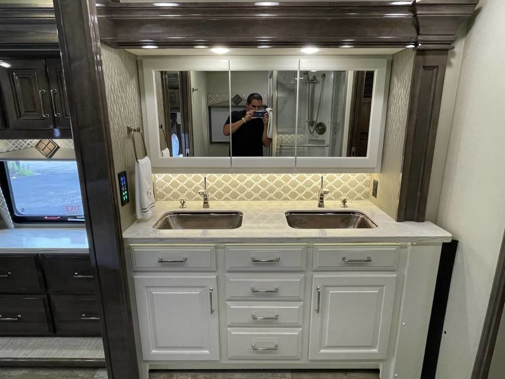 Photo 2 - 2019 Entegra Coach Class A Motorhome rental photo 11