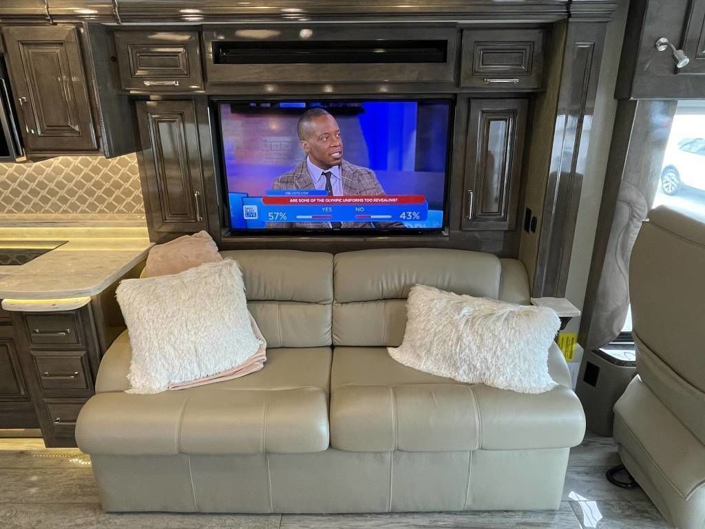 Photo 4 - 2019 Entegra Coach Class A Motorhome rental photo 20