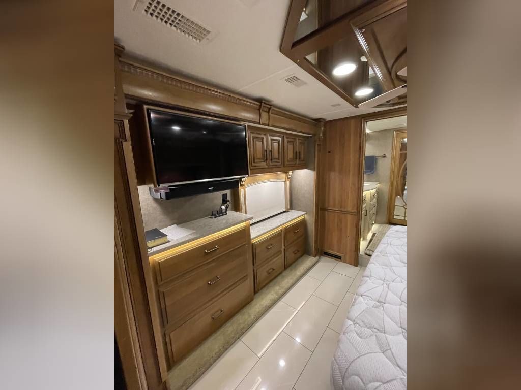 Photo 3 - 2017 Entegra Coach Class A Motorhome rental photo 6