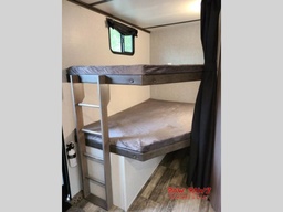 Photo 0 thumbnail 4