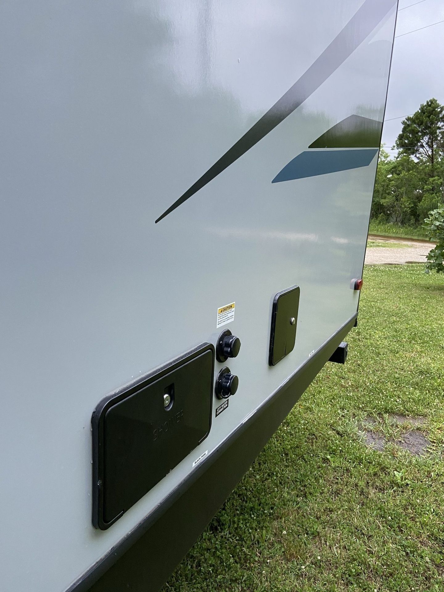 Photo 1 - 2021 COROSS ROADS Travel Trailer rental photo 13