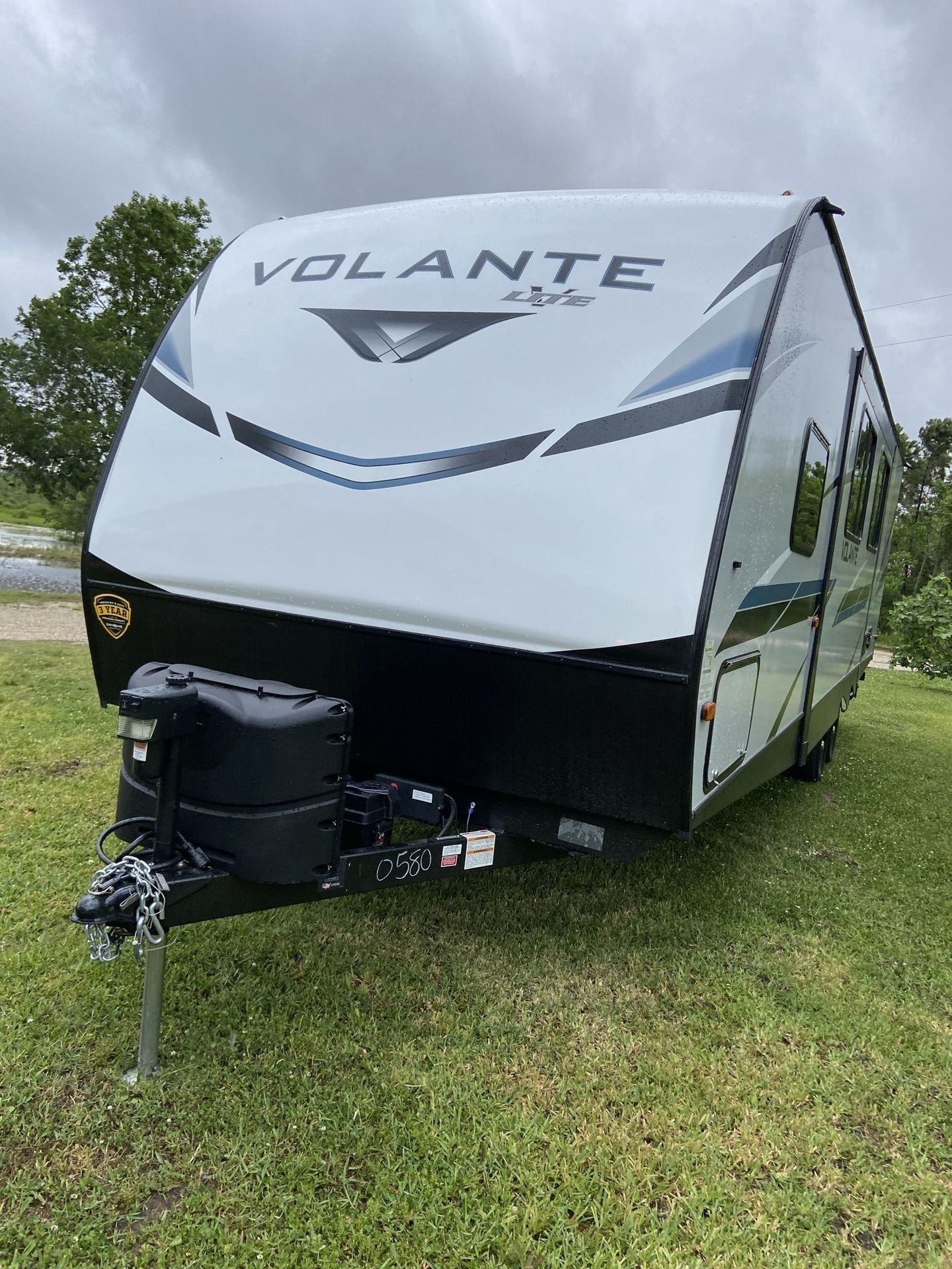 Photo 1 - 2021 COROSS ROADS Travel Trailer rental photo 14