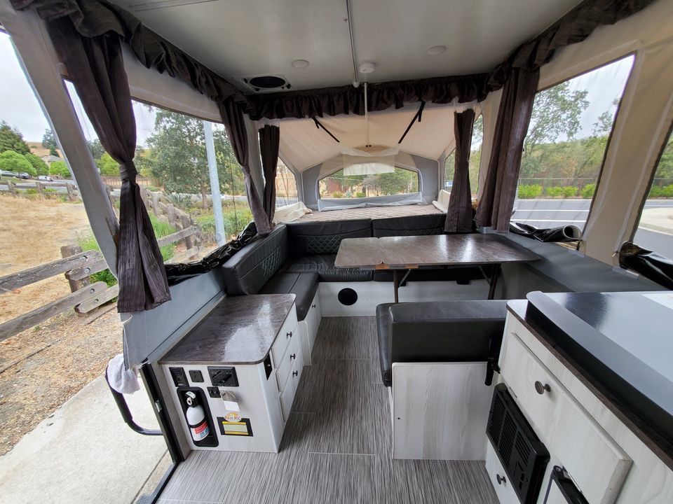 Photo 7 - 2019 Forest River Pop-up Camper rental photo 9