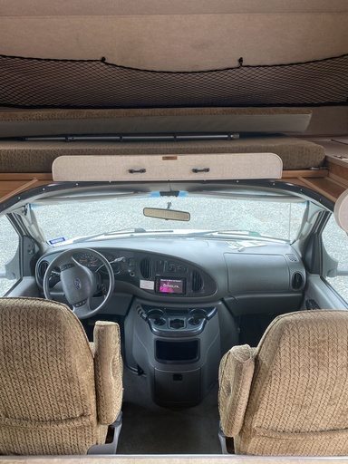 2005 Fleetwood Jamboree Class C Motorhome for rent in Denison, TX