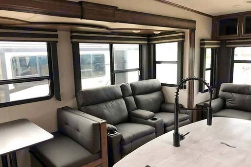 2021 K-Z Durango D343MBQ Fifth Wheel for rent in Blackfoot, ID