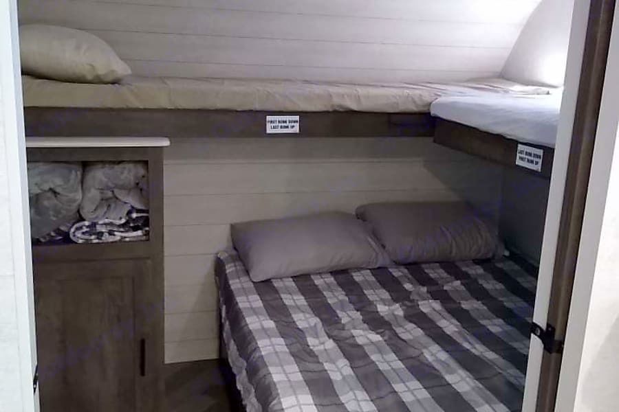 Photo 6 - 2021 Forest River Travel Trailer rental photo 8