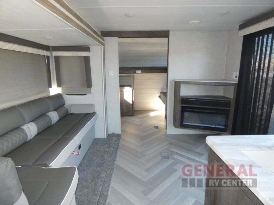 Photo 9 - 2021 Forest River Travel Trailer rental photo 11