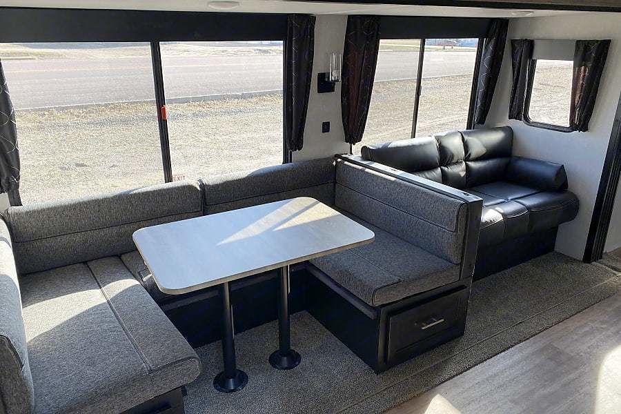 Photo 11 - 2021 Cherokee Travel Trailer rental photo 13