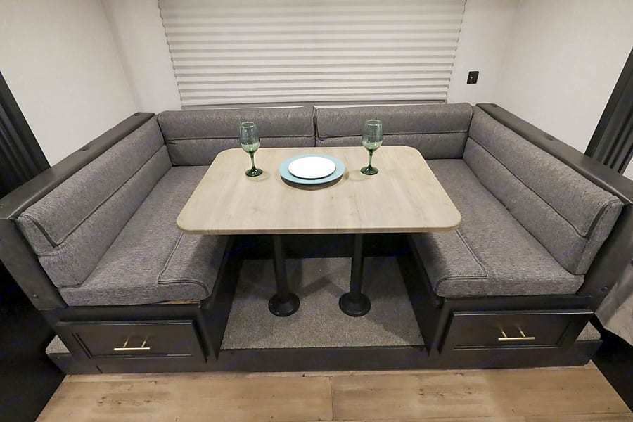 Photo 4 - 2021 Cherokee Travel Trailer rental photo 6