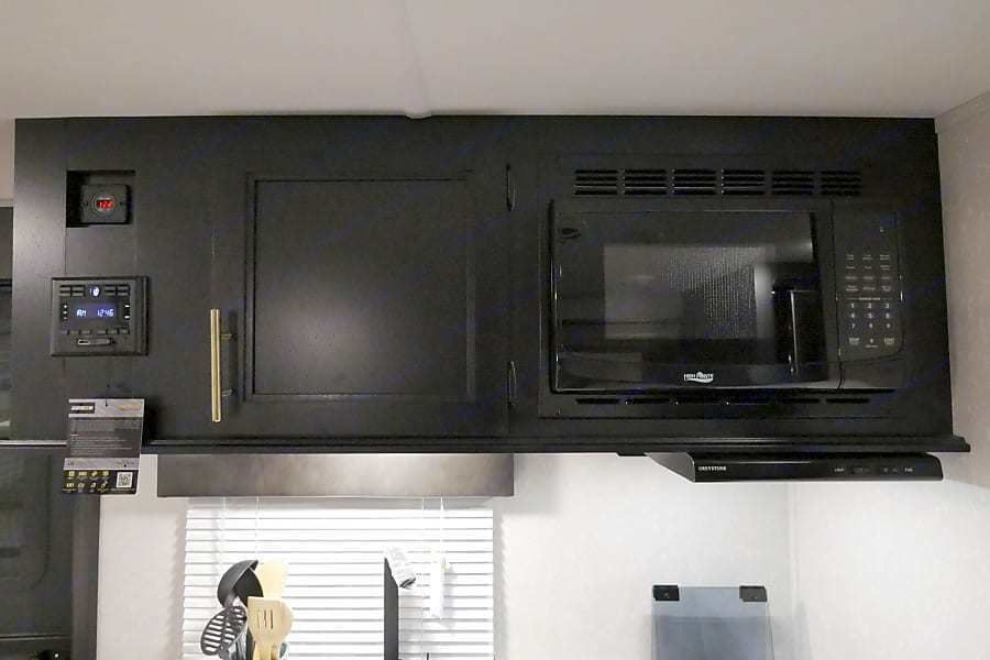 Photo 5 - 2021 Cherokee Travel Trailer rental photo 7