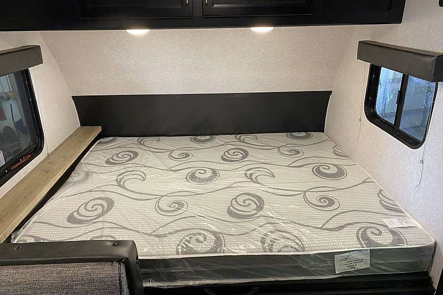 Photo 16 - 2022 Forest River Travel Trailer rental photo 18