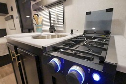 Photo 3 thumbnail 5