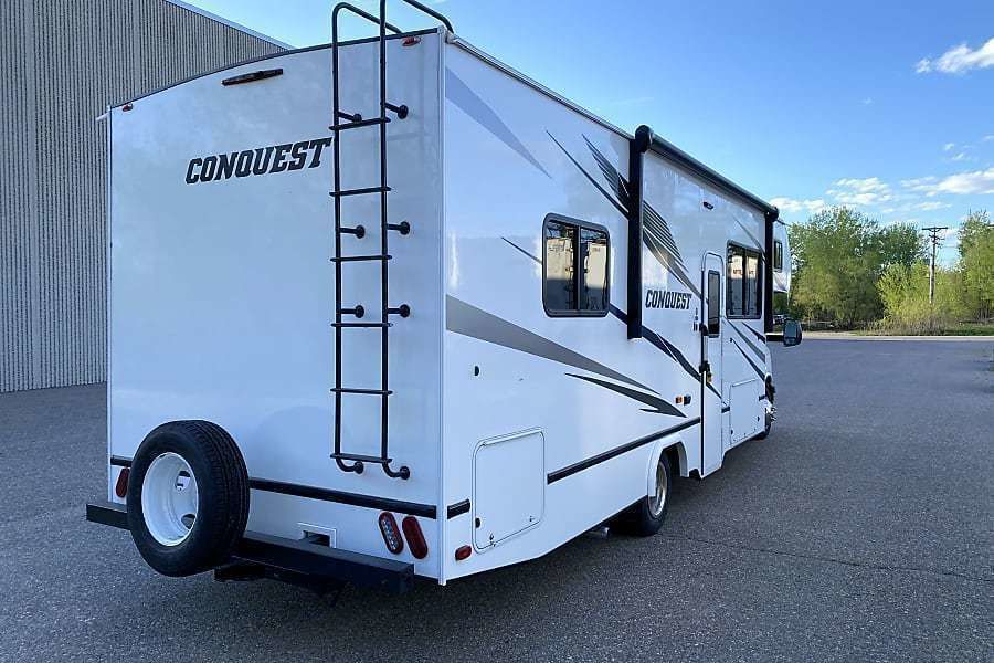 Photo 6 - 2021 Gulf Stream Class C Motorhome rental photo 8