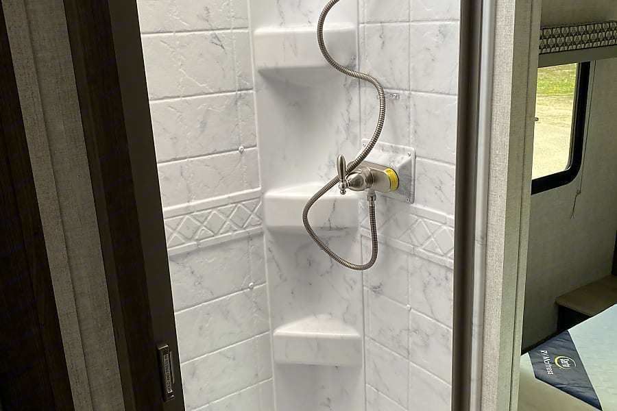 Photo 2 - 2021 Gulfstream Class C Motorhome rental photo 4