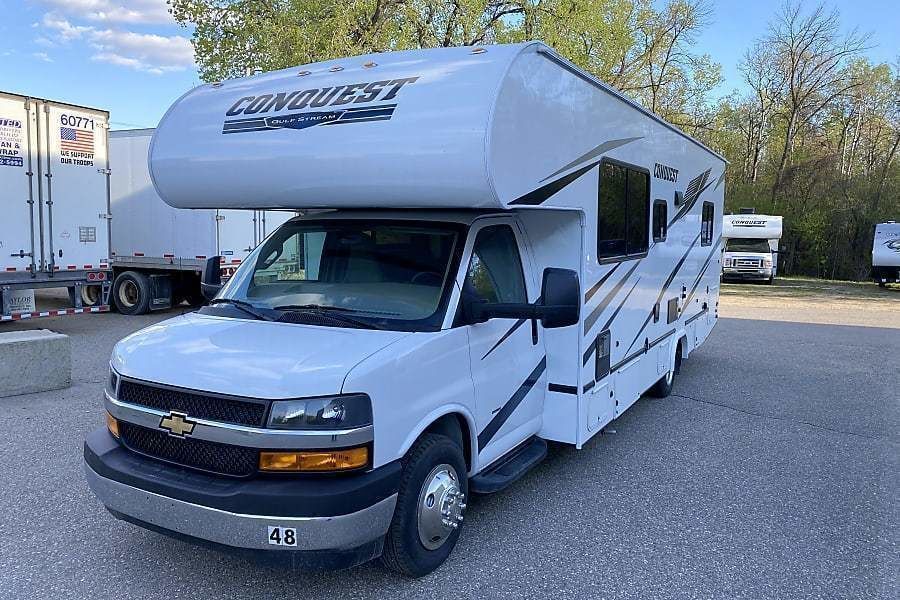 Photo 5 - 2021 Gulfstream Class C Motorhome rental photo 7