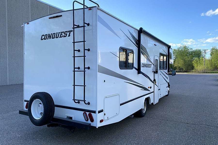 Photo 8 - 2021 Gulfstream Class C Motorhome rental photo 10