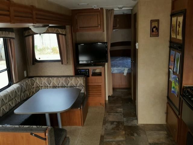 Photo 4 - 2020 Jayco Travel Trailer rental photo 6