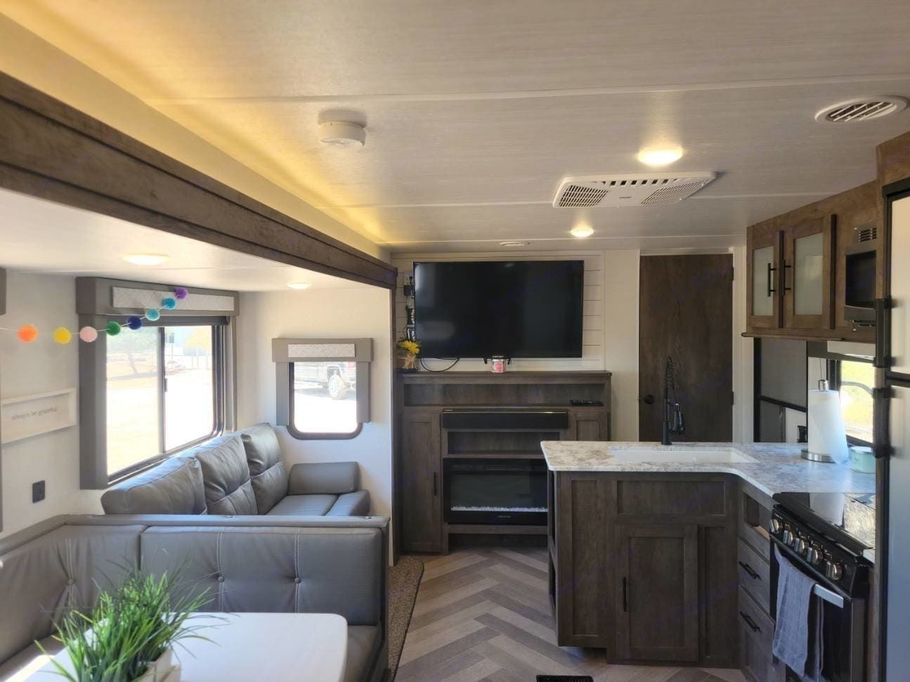 Photo 1 - 2021 Forest River Travel Trailer rental photo 9