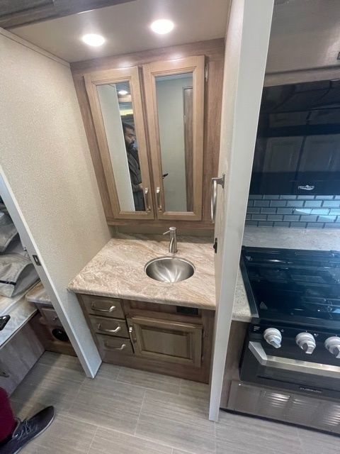 Photo 8 - 2020 Jayco Class C Motorhome rental photo 10