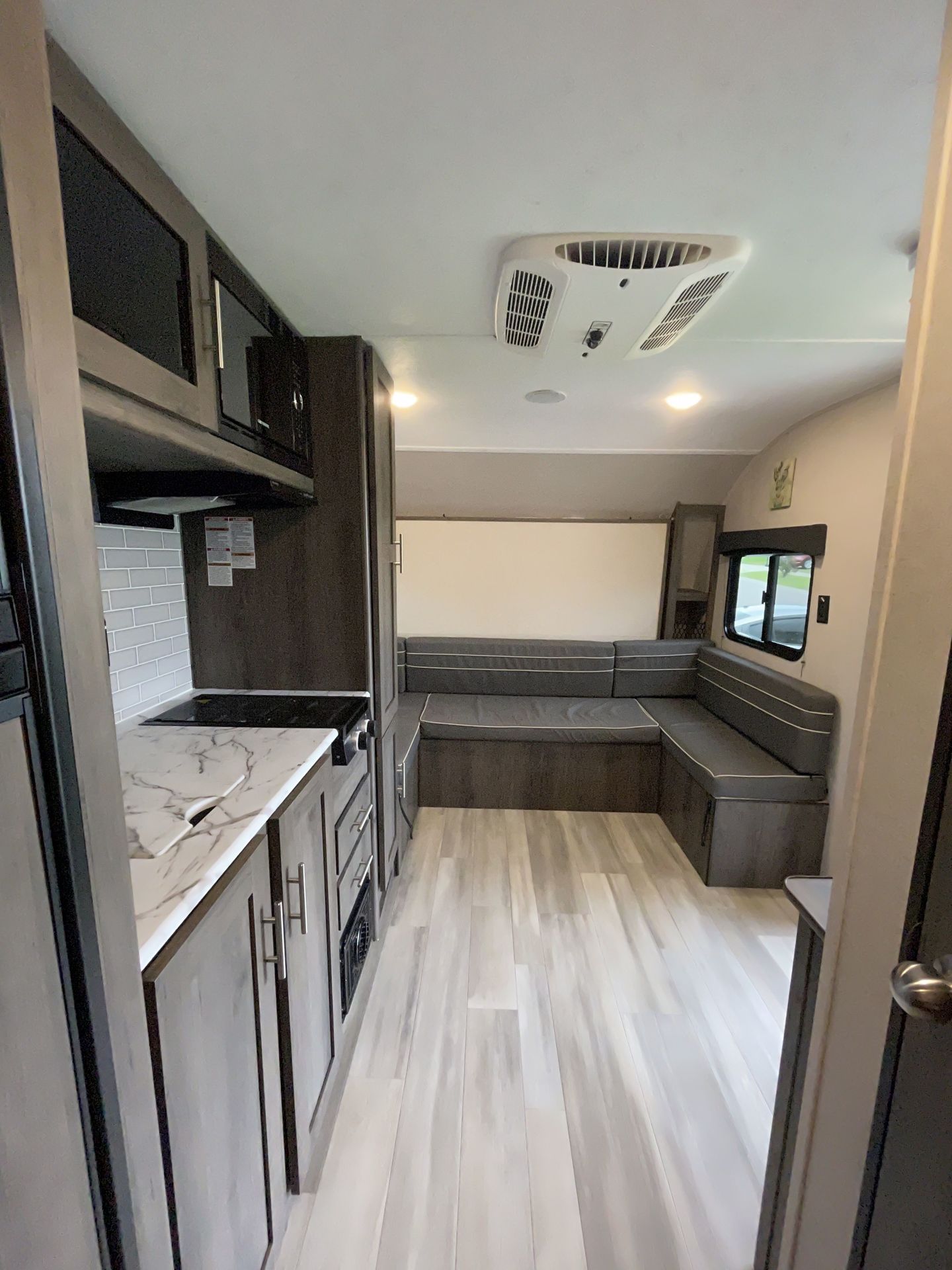 Photo 3 - 2021 Coachmen Travel Trailer rental photo 5