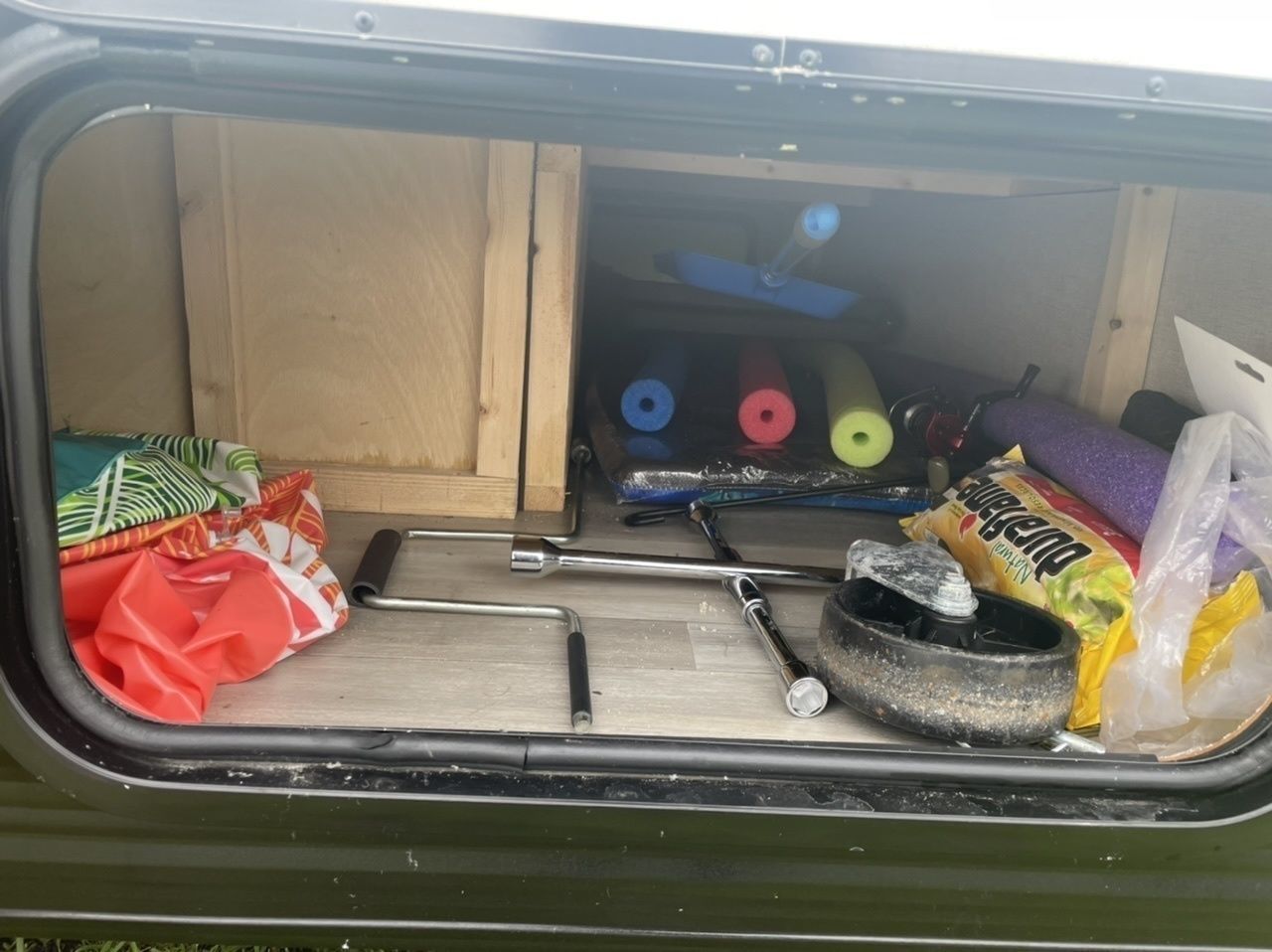 Photo 9 - 2021 Coachmen Travel Trailer rental photo 11
