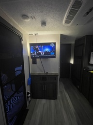 Photo 17 thumbnail 21