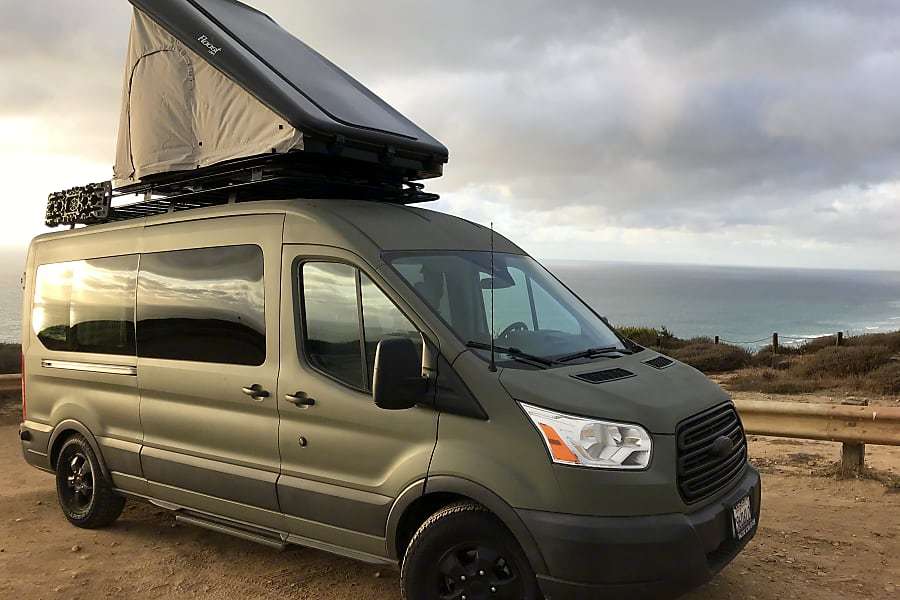 Photo 0 - 2017 Ford Other rental photo 2