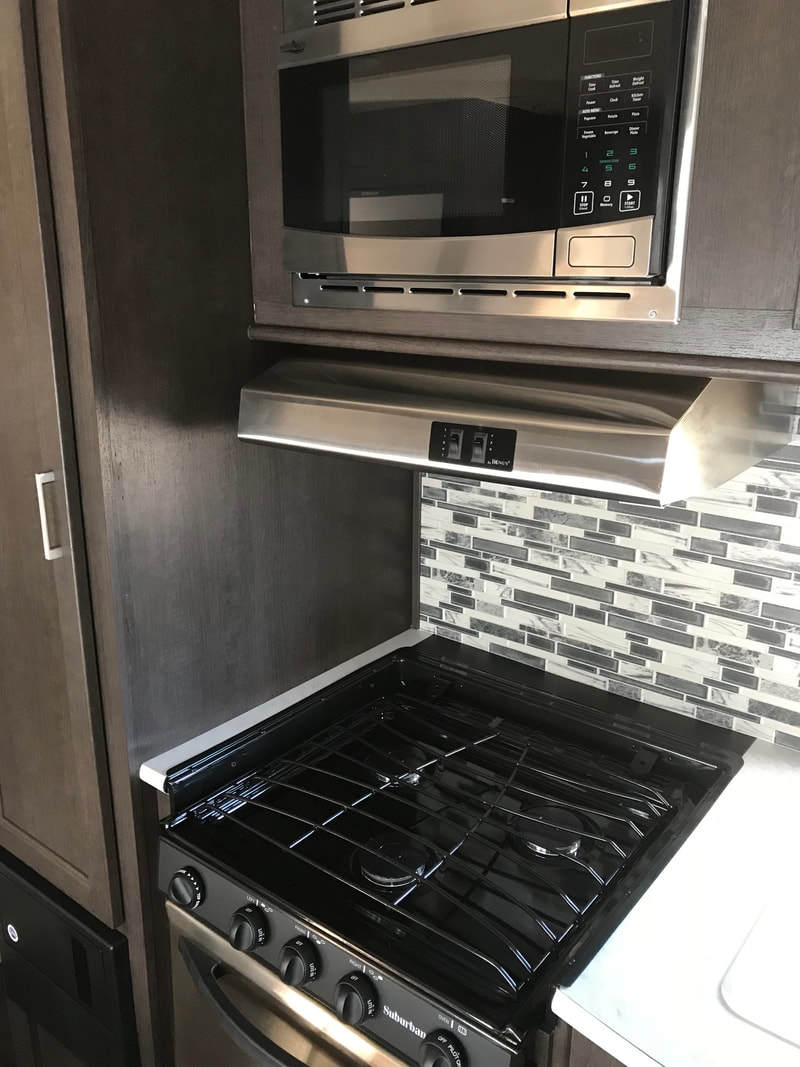 Photo 10 - 2019 Forest River Travel Trailer rental photo 12