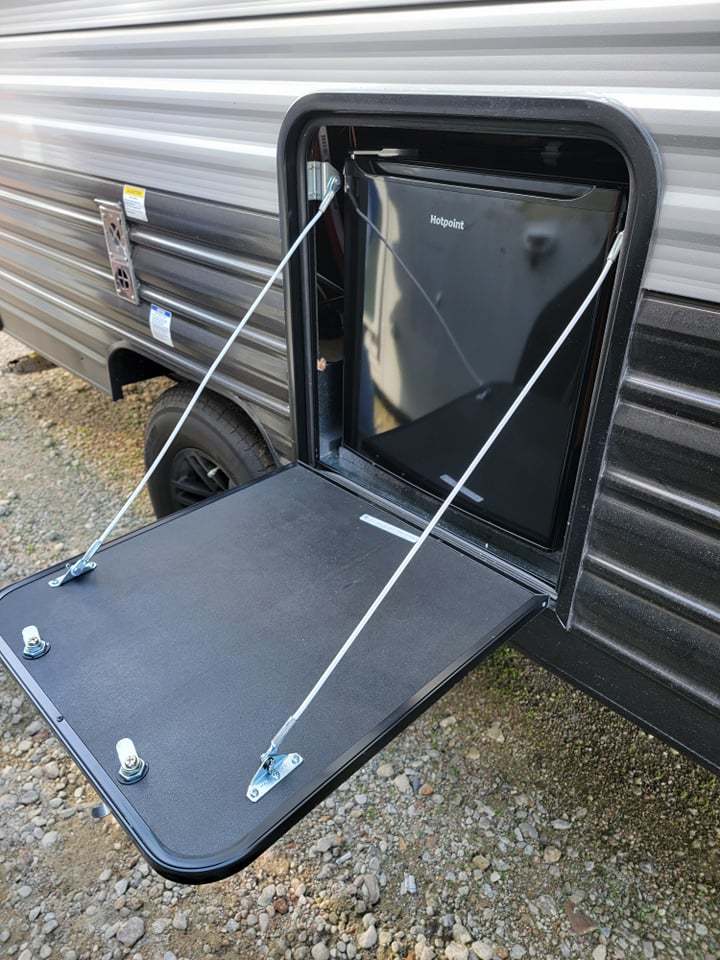 Photo 23 - 2022 Forest River Travel Trailer rental photo 25