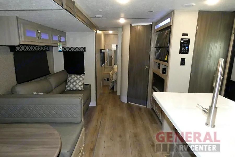 Photo 0 - 2021 Coachmen Travel Trailer rental photo 3