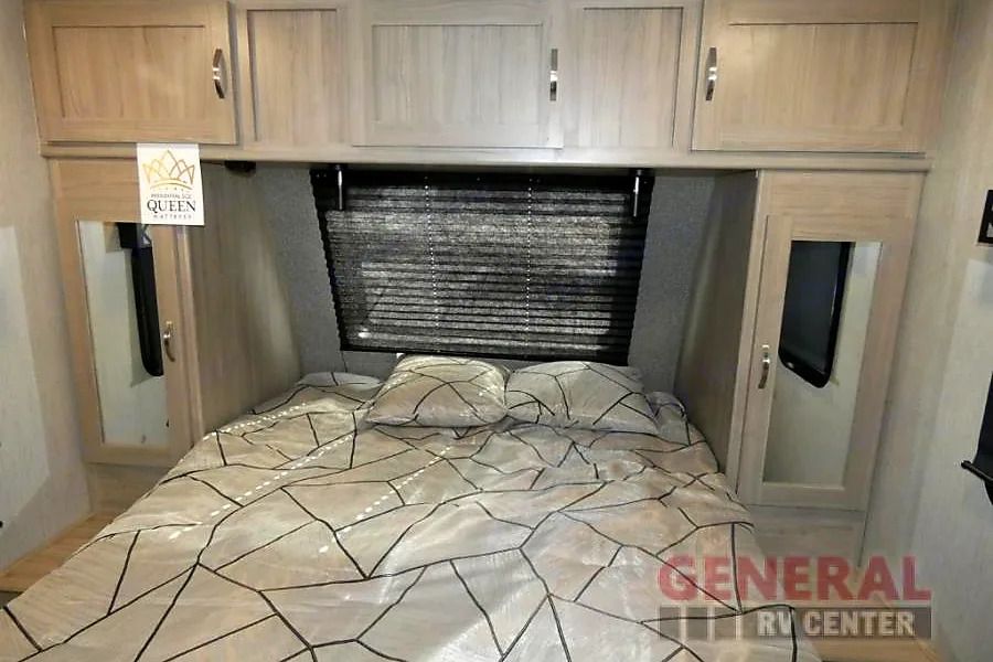 Photo 0 - 2021 Coachmen Travel Trailer rental photo 4