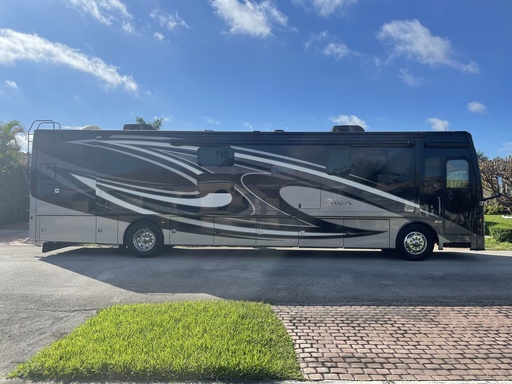 2020 Thor ARIA Class A Motorhome for rent in Miami, FL