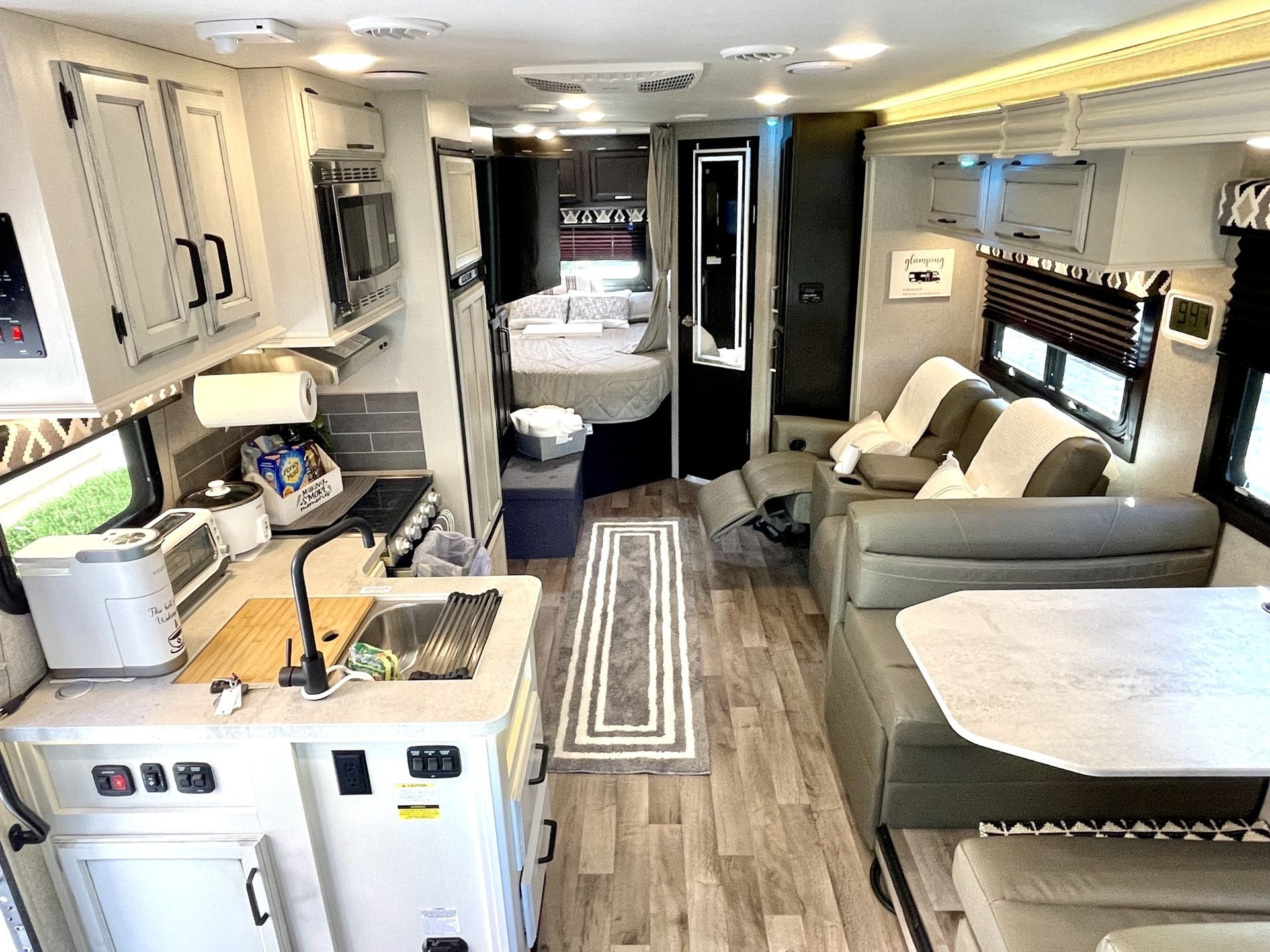 Photo 5 - 2021 Entegra Coach Class C Motorhome rental photo 7