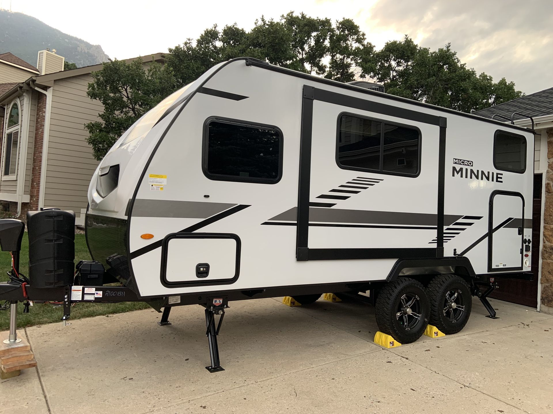Photo 11 - 2021 Winnebago Micro Minnie Travel Trailer rental photo 16