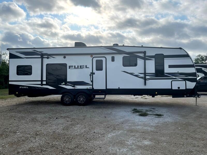 Photo 12 - 2020 HEART LAND Toy Hauler rental photo 14