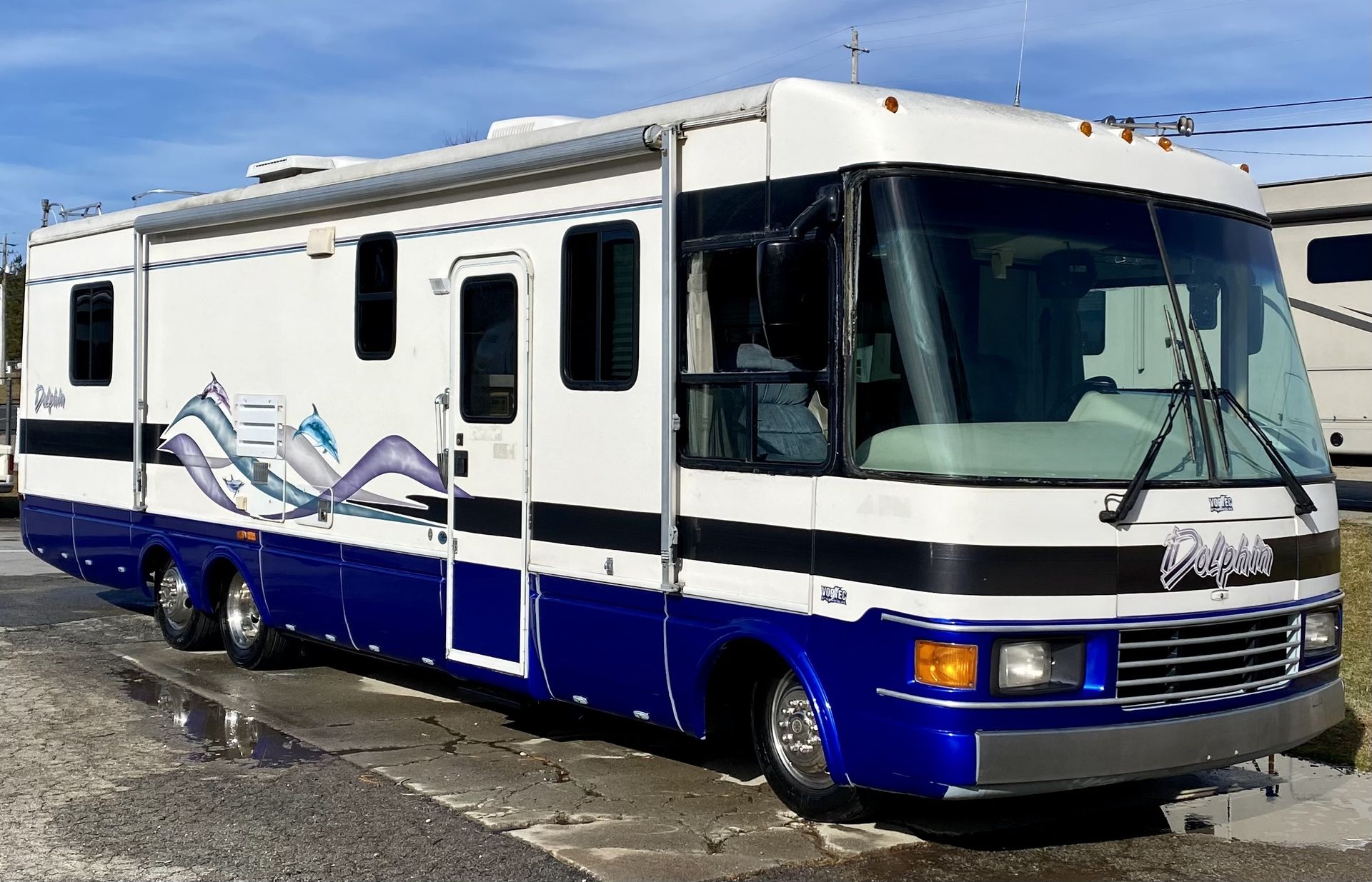 Photo 1 - 1997 National Class A Motorhome rental photo 3