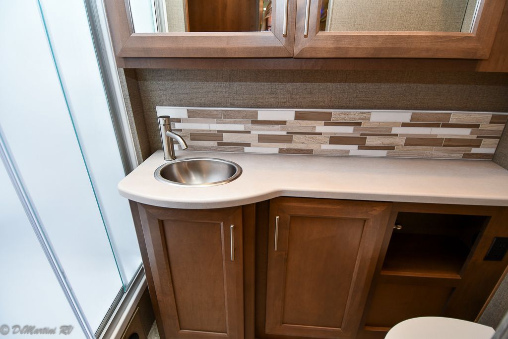Photo 0 - 2021 Winnebago Class C Motorhome rental photo 4