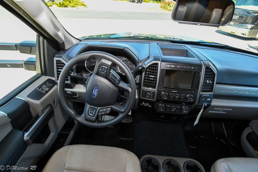 Photo 1 - 2021 Winnebago Class C Motorhome rental photo 9