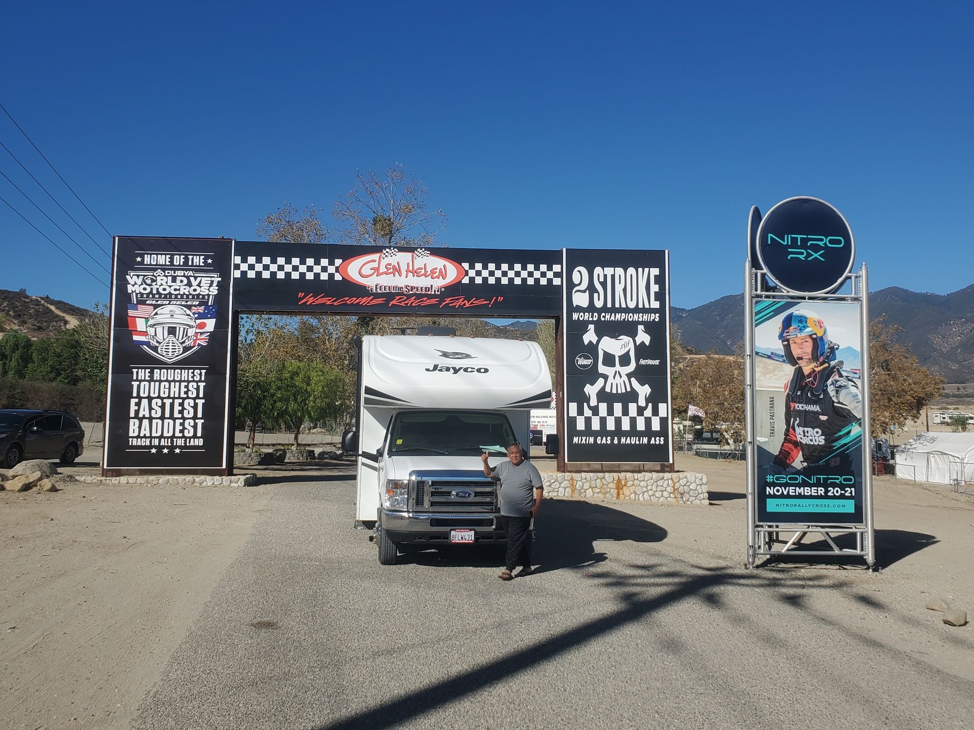 Photo 2 - 2019 Ford Class C Motorhome rental photo 4