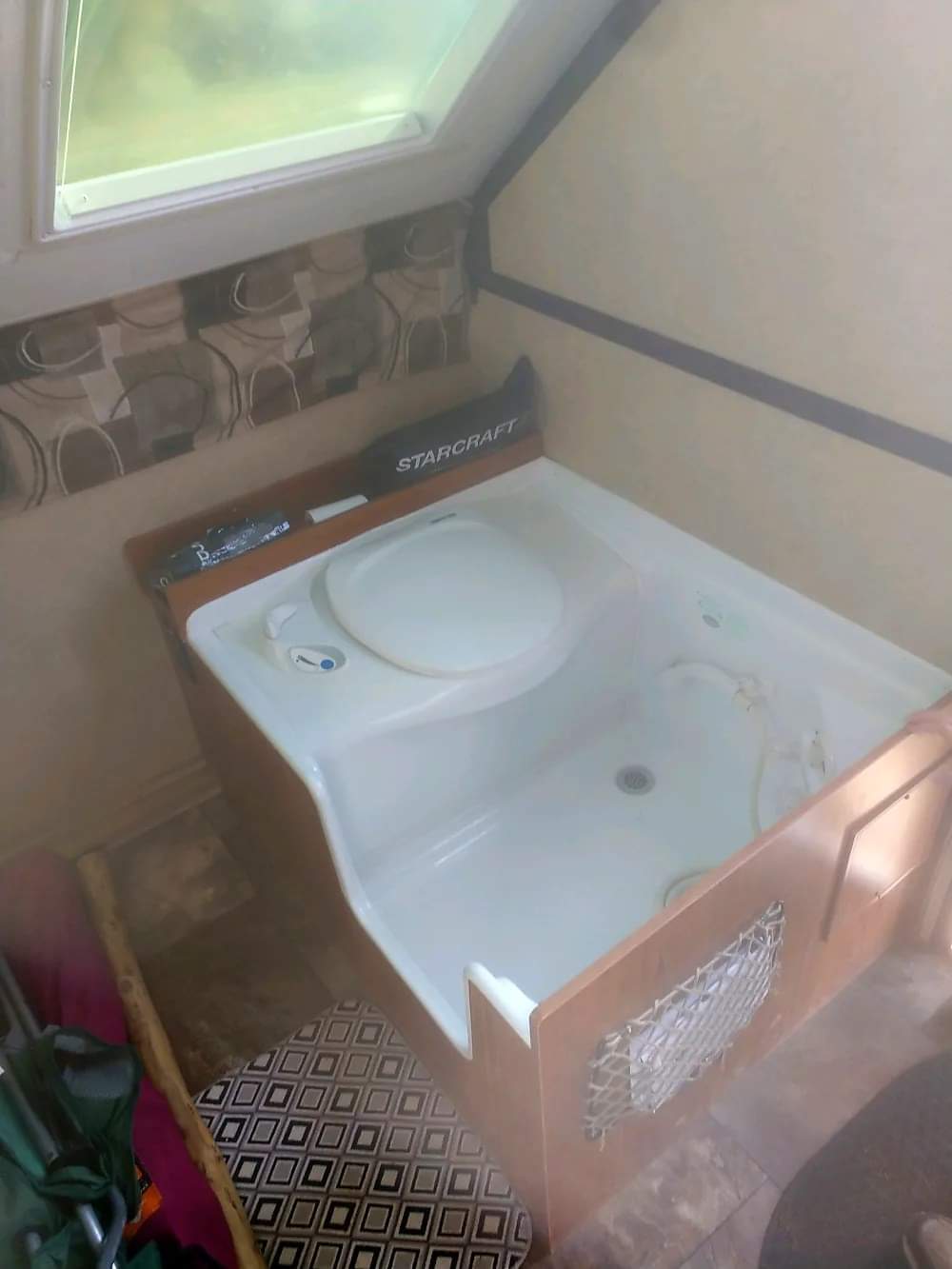 Photo 16 - 2016 Starcraft Travel Trailer rental photo 18