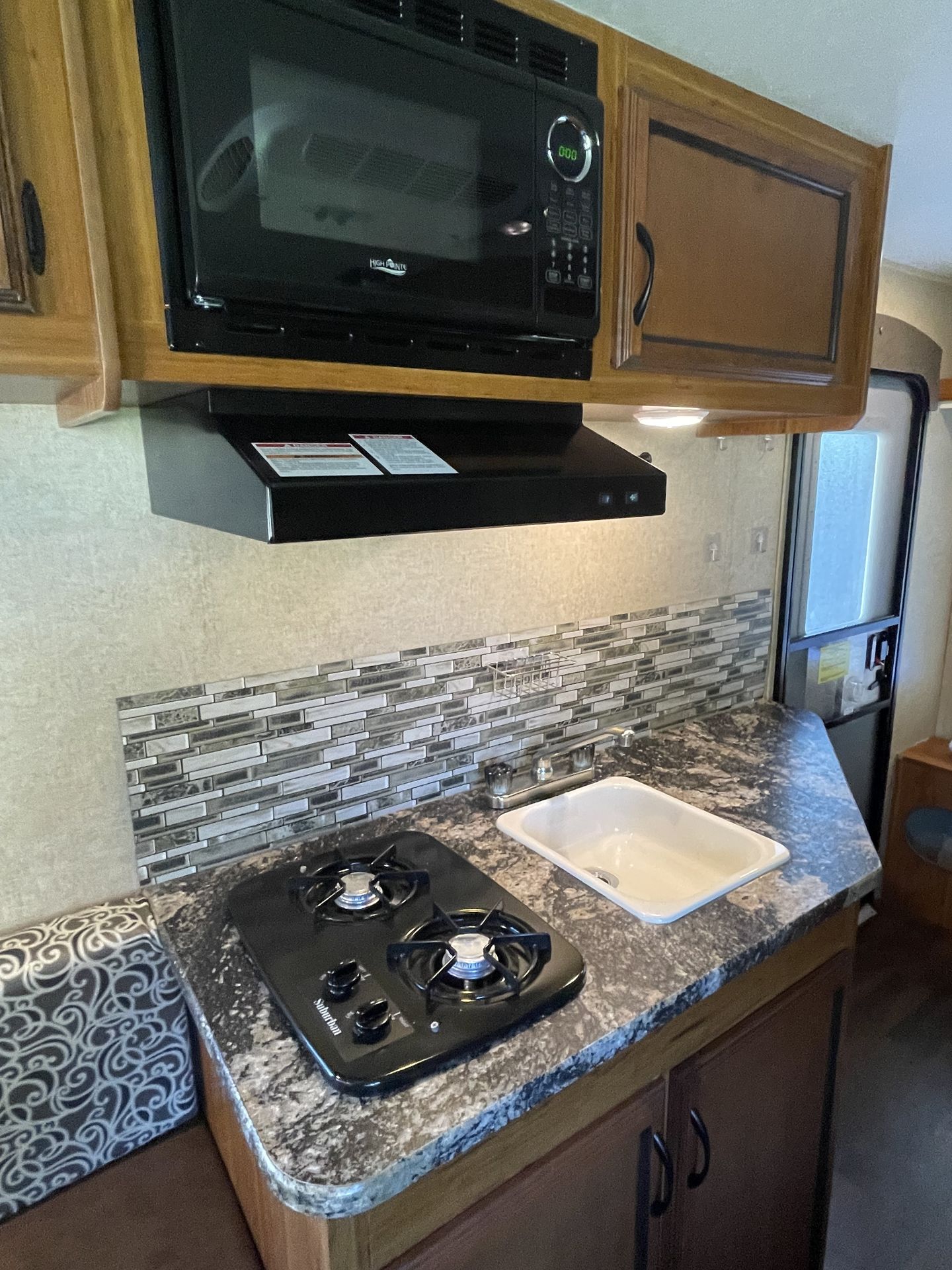 Photo 7 - 2016 Starcraft Travel Trailer rental photo 8