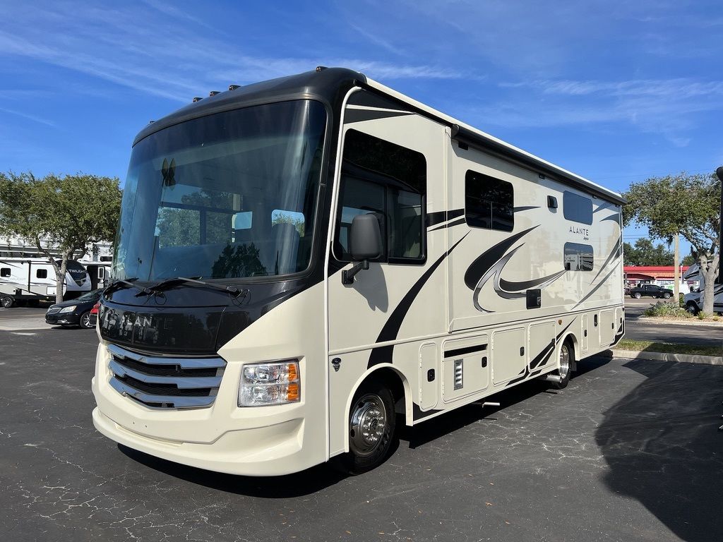 Photo 20 - 2021 Jayco Class A Motorhome rental photo 22