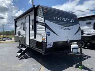 2022 Keystone Rv Hideout 176BH Travel Trailer for rent in Monroe, WA