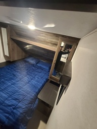Photo 7 thumbnail 9