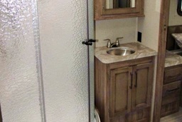 Photo 9 thumbnail 11