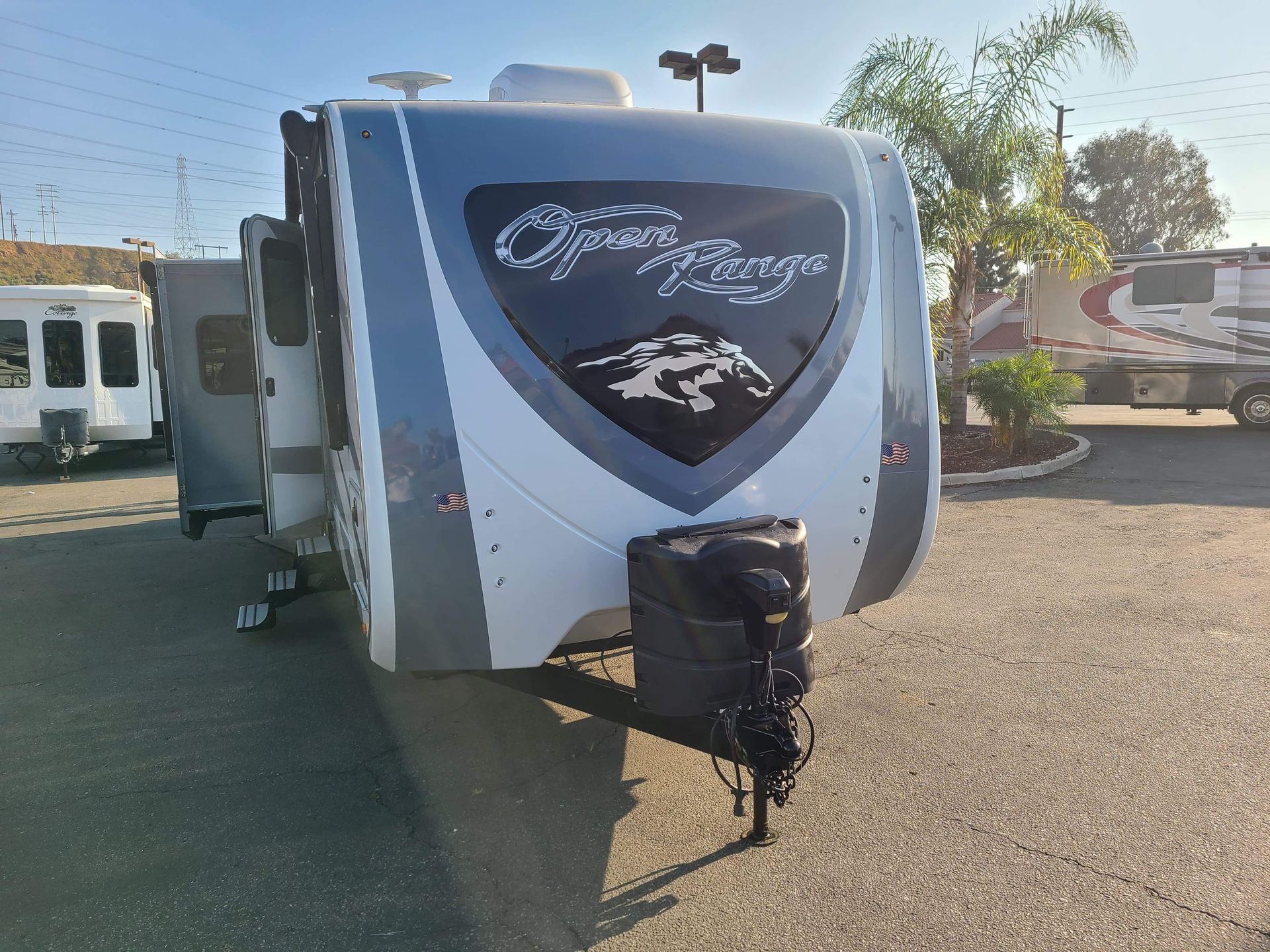 Photo 11 - 2018 Highland Rv Travel Trailer rental photo 13