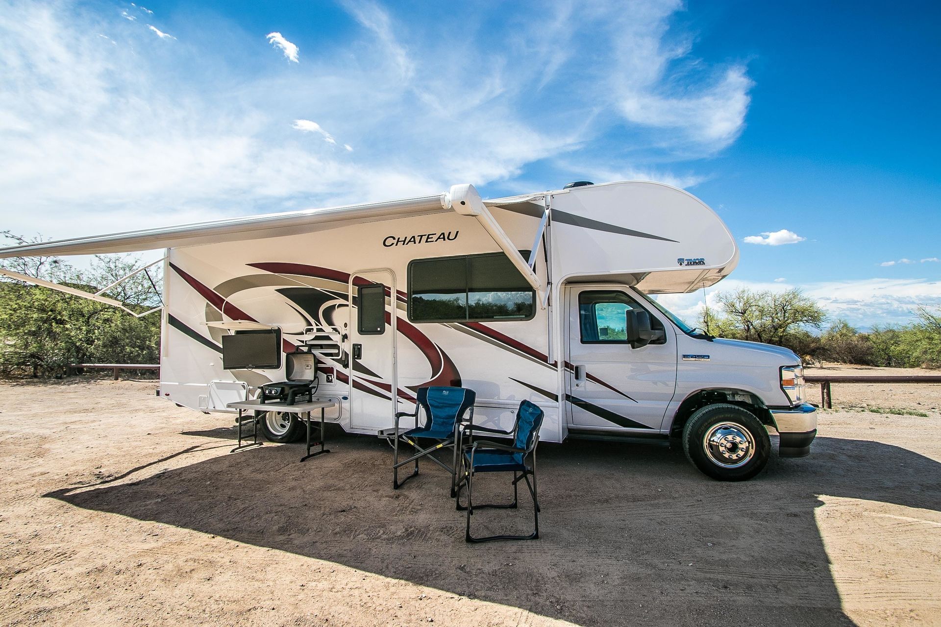 Photo 0 - 2022 Thor Class C Motorhome rental photo 5